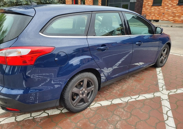 Ford Focus cena 30200 przebieg: 176000, rok produkcji 2014 z Włocławek małe 37